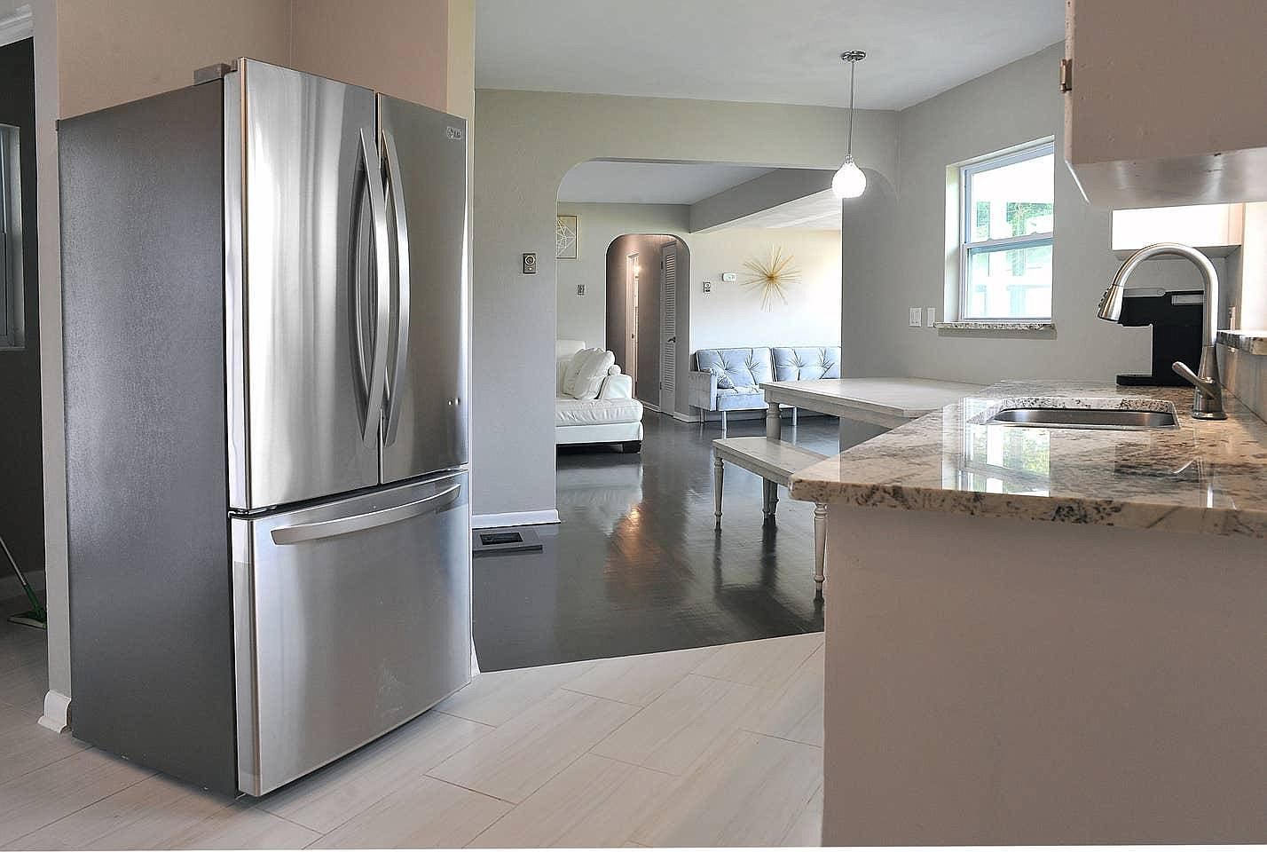 3 Bedrooms 114 W Stadium Ave.