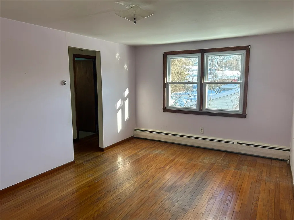 1 Bedroom 69 Beston St